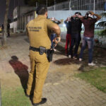 Imagem ilustrativa de Abordagem Policial em Curitiba, detalhando direitos e como agir.